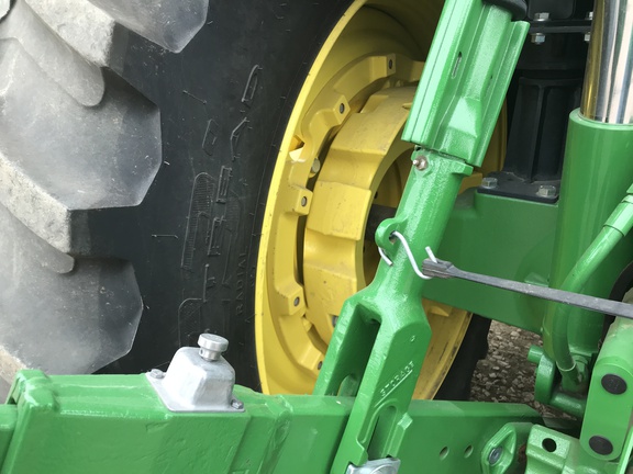 2024 John Deere 6R 215 Tractor