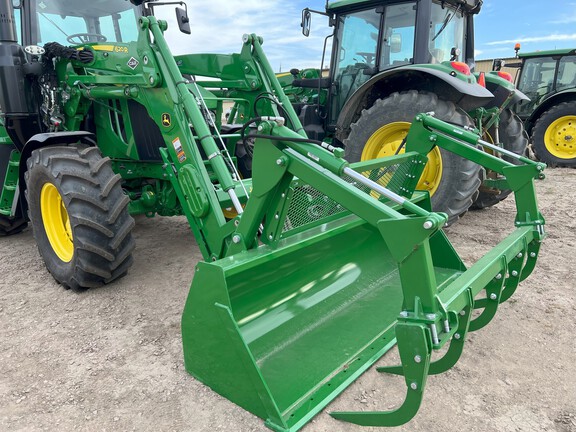 2024 John Deere 620R LOADER Loader