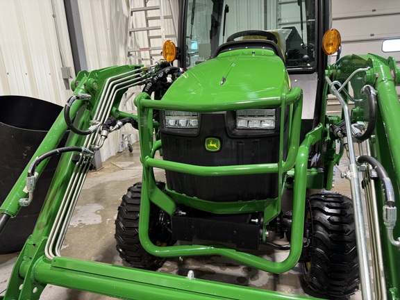 2024 John Deere 1025R Tractor Compact