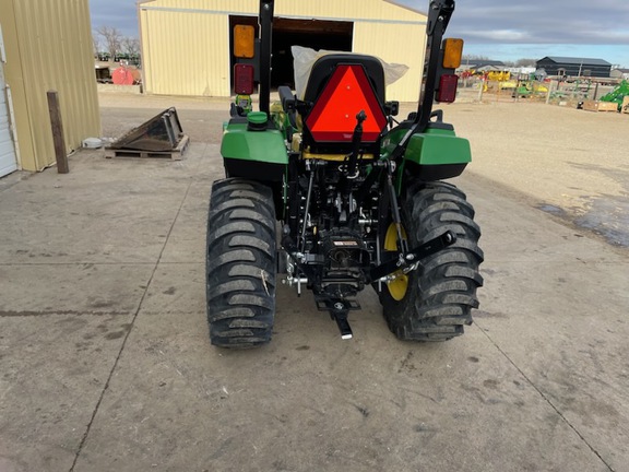 2024 John Deere 2032R Tractor Compact