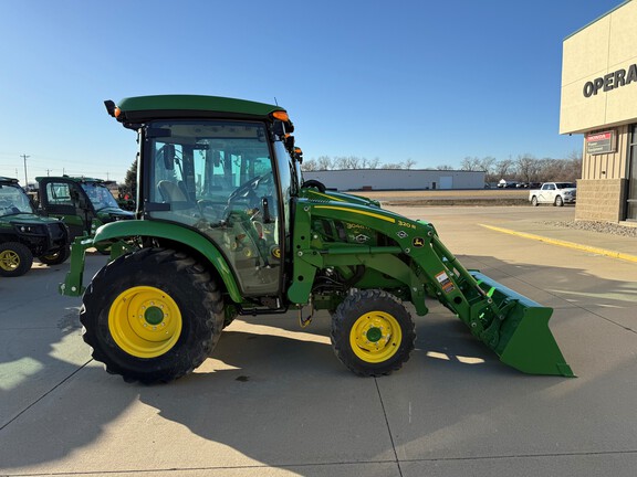 2024 John Deere 3046R Tractor Compact