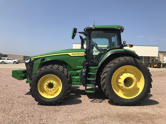 2023 John Deere 8R 340 Tractor