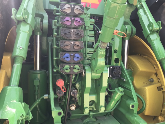 2023 John Deere 8R 340 Tractor