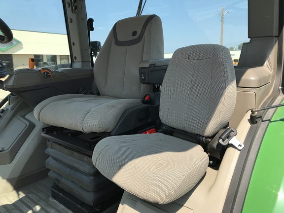 2023 John Deere 8R 340 Tractor
