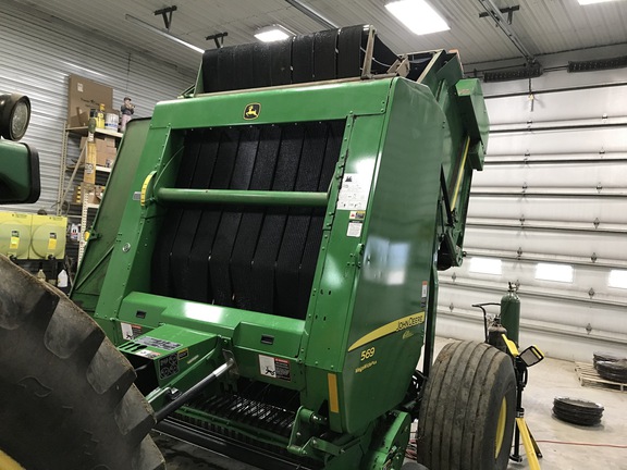 2017 John Deere 569 Baler/Round