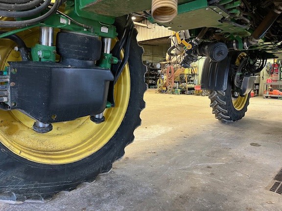 2019 John Deere R4045 Sprayer/High Clearance