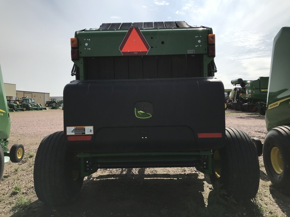 2020 John Deere 560M Baler/Round