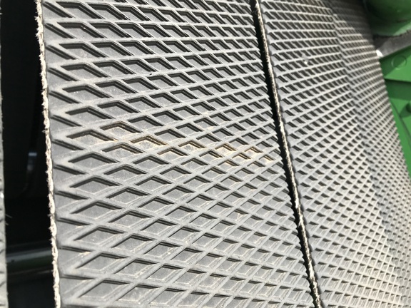 2020 John Deere 560M Baler/Round