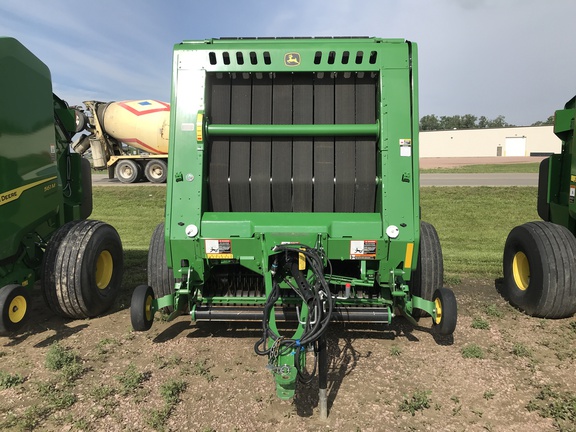 2020 John Deere 560M Baler/Round