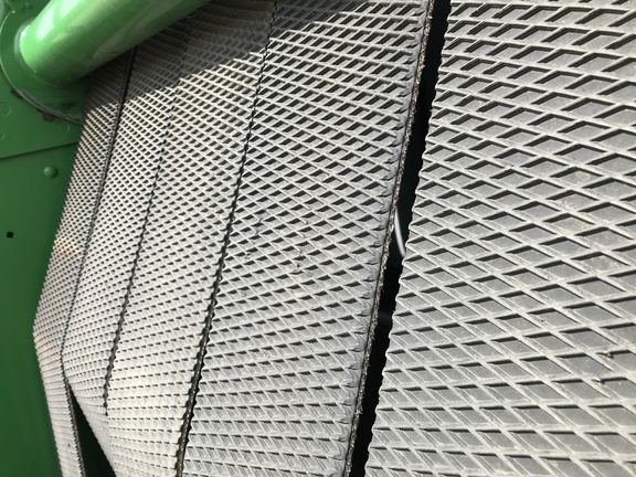 2020 John Deere 560M Baler/Round