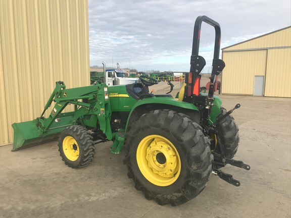 2013 John Deere 4320 Tractor Compact