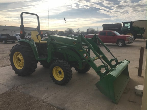 2013 John Deere 4320 Tractor Compact