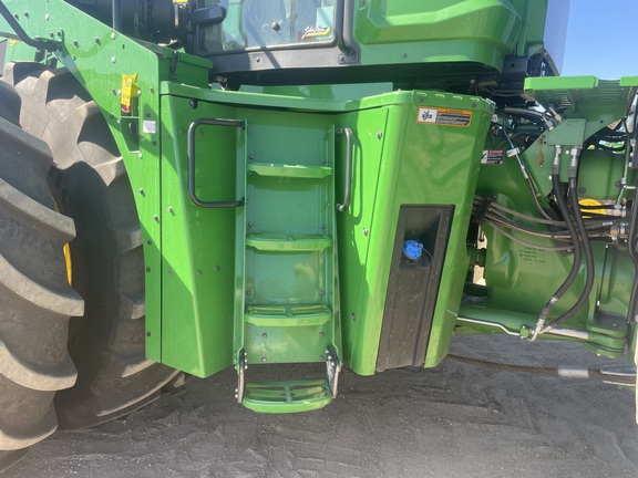 2024 John Deere 9R 590 Tractor 4WD
