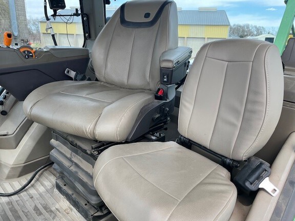 2023 John Deere 8R 410 Tractor