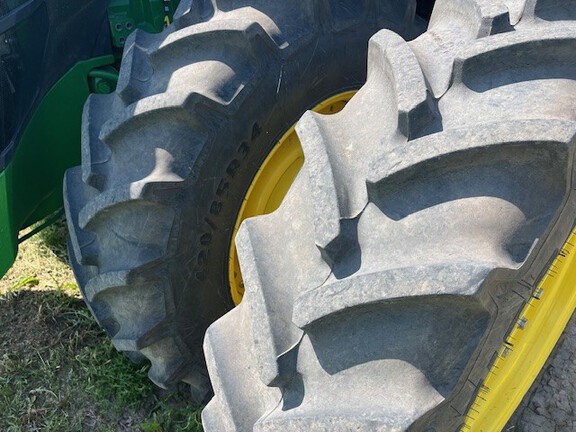 2023 John Deere 8R 410 Tractor