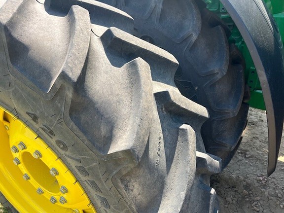 2023 John Deere 8R 410 Tractor