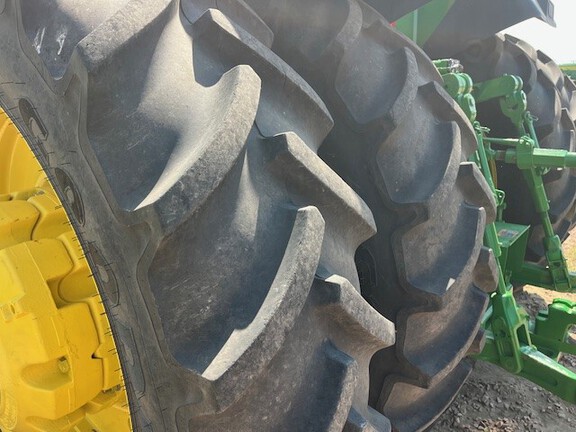 2023 John Deere 8R 410 Tractor