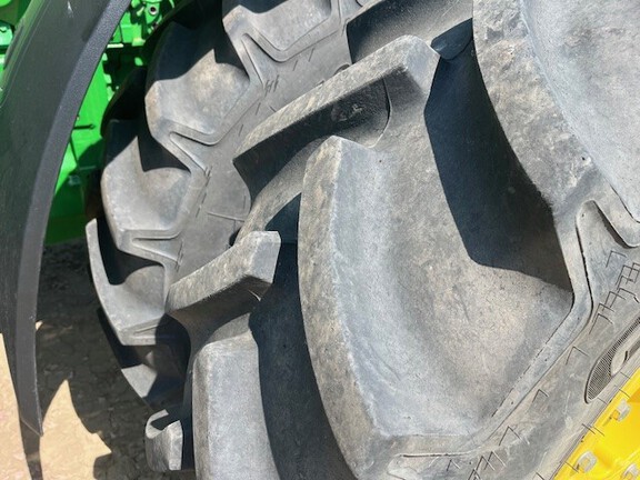 2023 John Deere 8R 410 Tractor