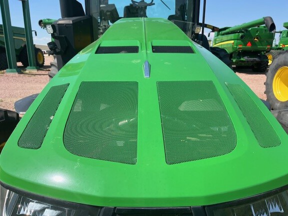 2023 John Deere 8R 410 Tractor