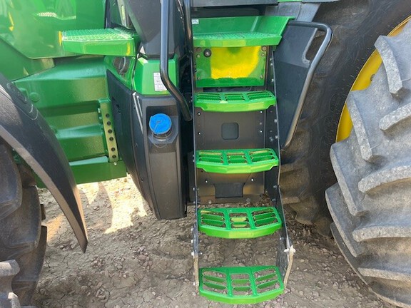 2023 John Deere 8R 410 Tractor