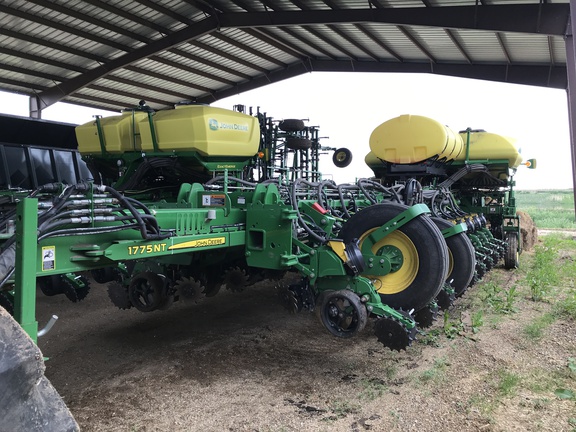 2021 John Deere 1775NT Planter