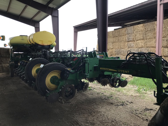 2021 John Deere 1775NT Planter