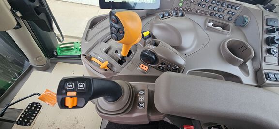 2024 John Deere 6R 215 Tractor