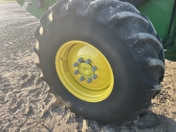 2022 John Deere S760 Combine