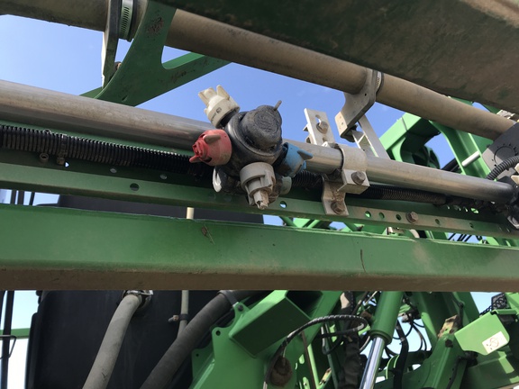 2023 John Deere 616R Sprayer/High Clearance
