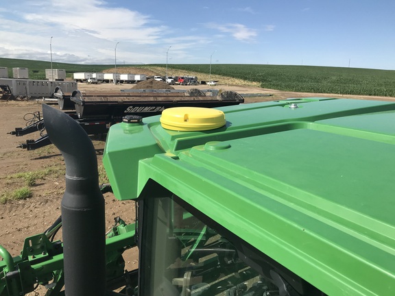 2023 John Deere 616R Sprayer/High Clearance