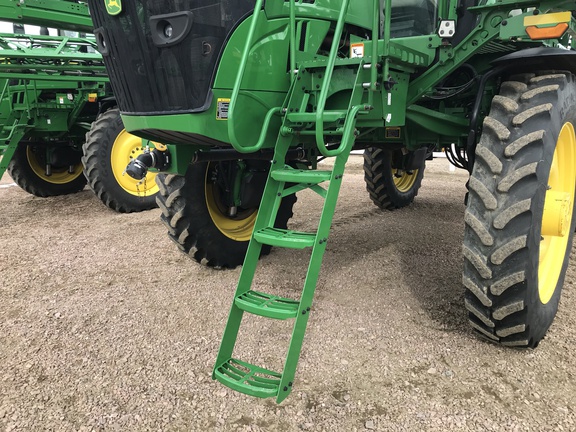2023 John Deere 616R Sprayer/High Clearance