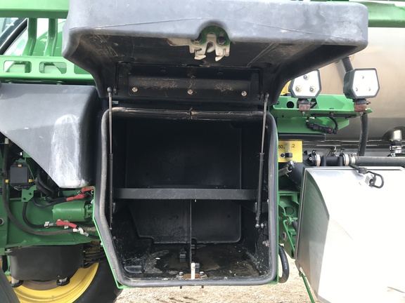2023 John Deere 616R Sprayer/High Clearance