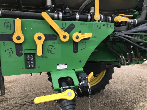 2023 John Deere 616R Sprayer/High Clearance