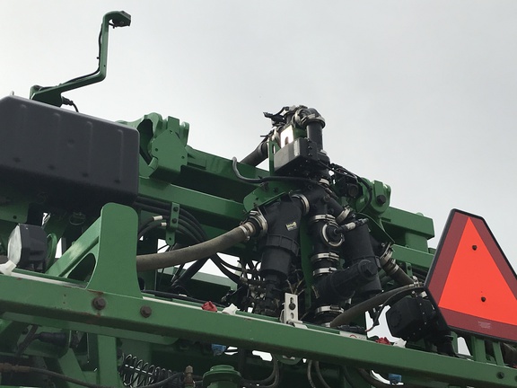 2023 John Deere 616R Sprayer/High Clearance