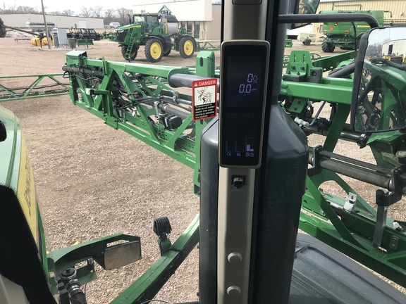 2023 John Deere 616R Sprayer/High Clearance