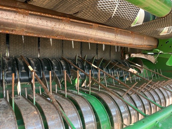 2019 John Deere 560M Baler/Round