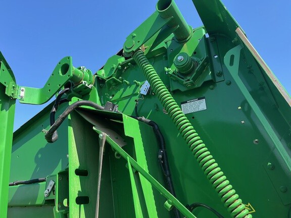 2019 John Deere 560M Baler/Round