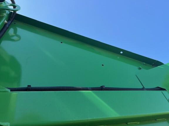 2019 John Deere 560M Baler/Round