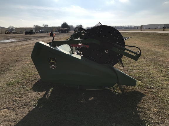 2023 John Deere HD40F Header Combine