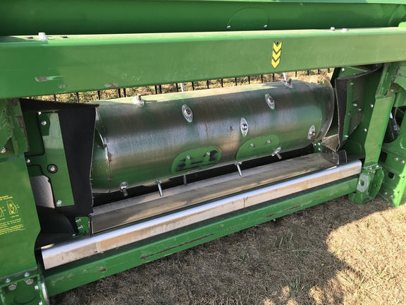 2023 John Deere HD40F Header Combine