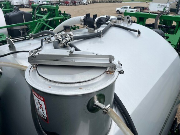 2025 John Deere 616R Sprayer/High Clearance