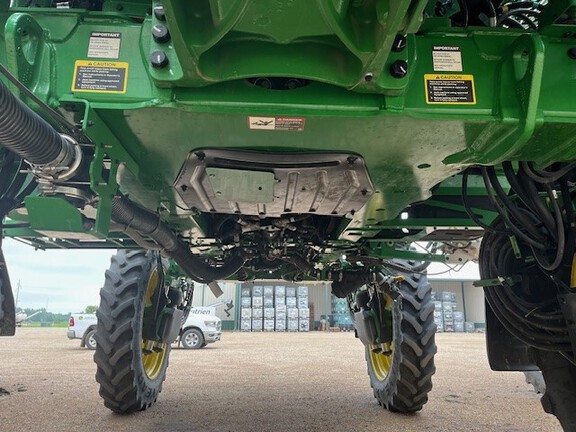 2025 John Deere 616R Sprayer/High Clearance
