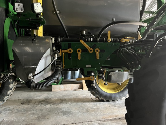 2023 John Deere 612R Sprayer/High Clearance