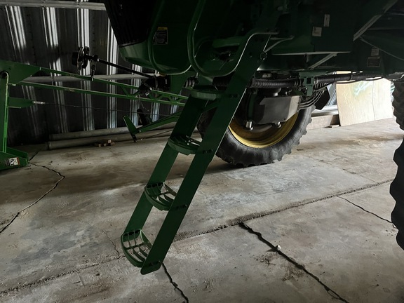 2023 John Deere 612R Sprayer/High Clearance