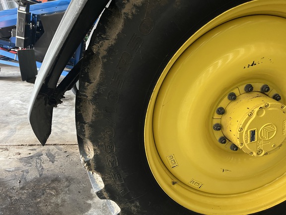 2023 John Deere 612R Sprayer/High Clearance