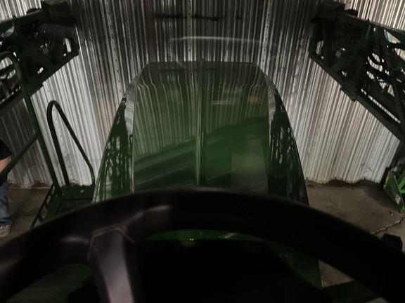 2023 John Deere 612R Sprayer/High Clearance