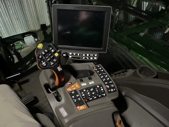 2023 John Deere 612R Sprayer/High Clearance