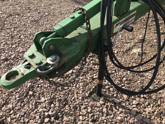 2009 John Deere 2210 Field Cultivator