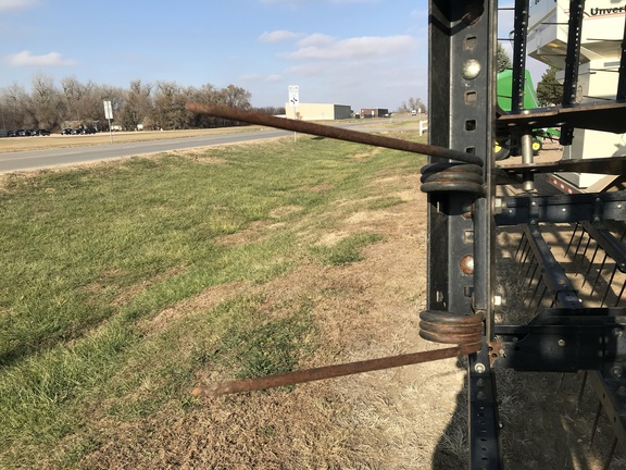 2009 John Deere 2210 Field Cultivator