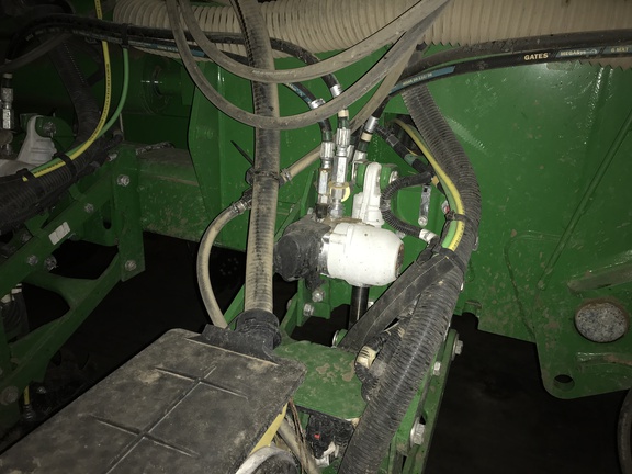 2024 John Deere 1775NT Planter